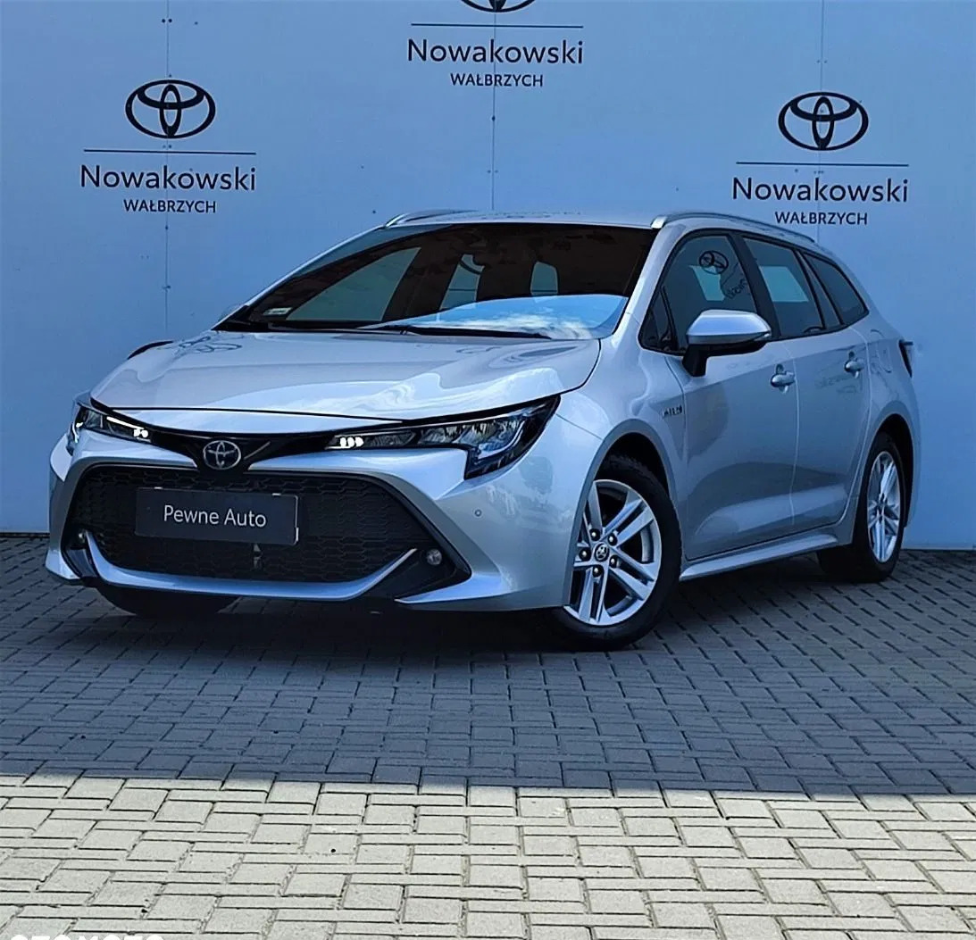 toyota corolla Toyota Corolla cena 85900 przebieg: 88602, rok produkcji 2020 z Wałbrzych